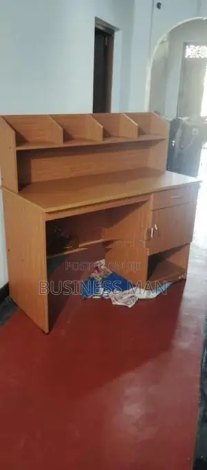 Piyestra Study Table