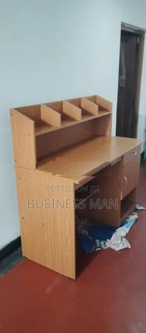 Piyestra Study Table