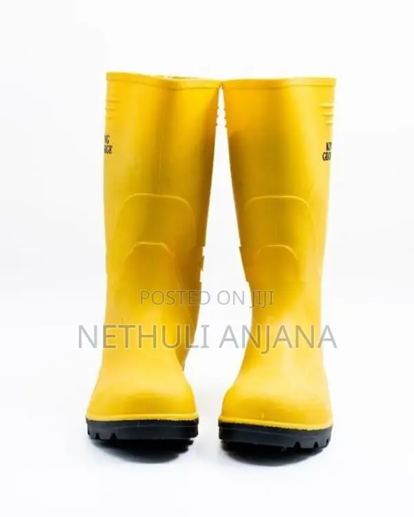 Yellow Color Gum Boots