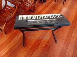 Yamaha Psr E243