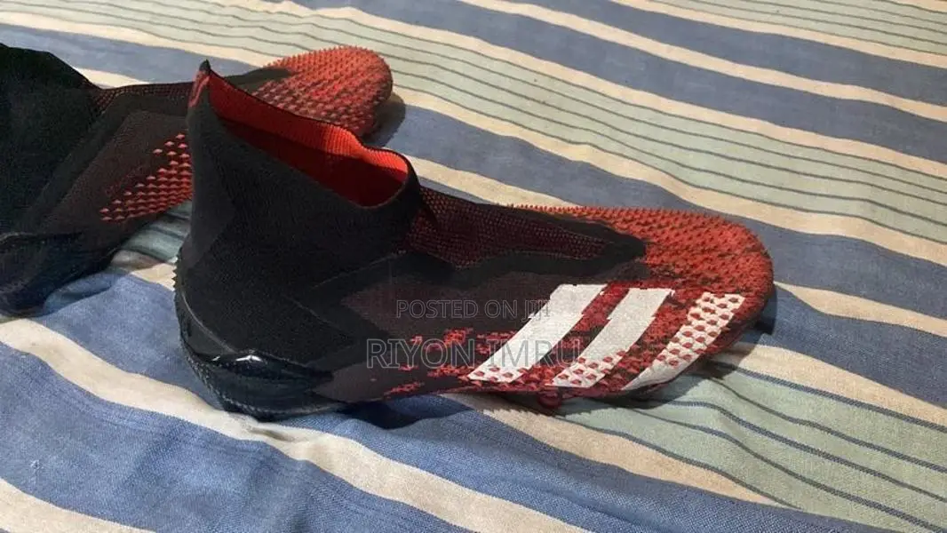 Adidas Predator Mutator