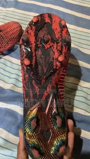 Adidas Predator Mutator