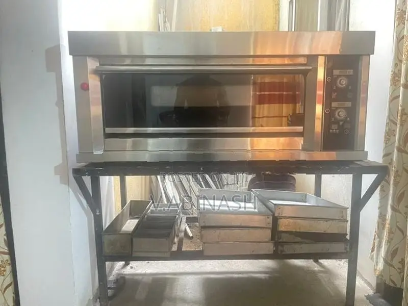 Gas Oven (2 Trays)