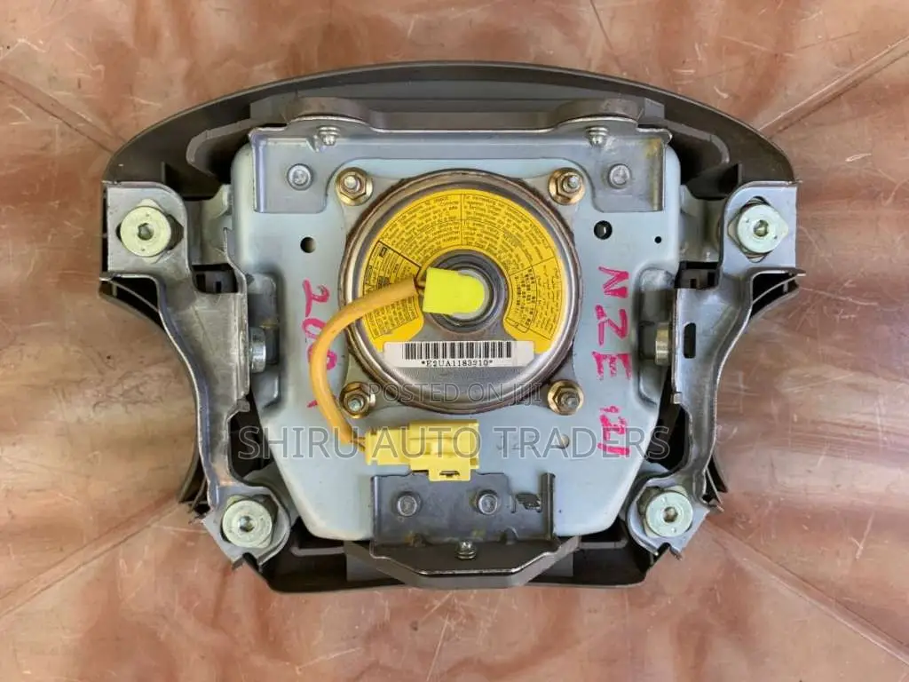 Toyota corolla 121 horn button with airbag for Car