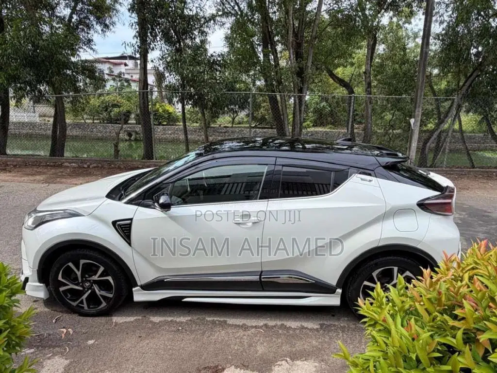 Toyota CHR 2017 SUV (Used)