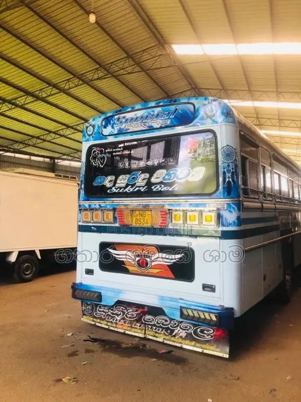 Ashok-Leyland Leyland 2014 Bus (Used)