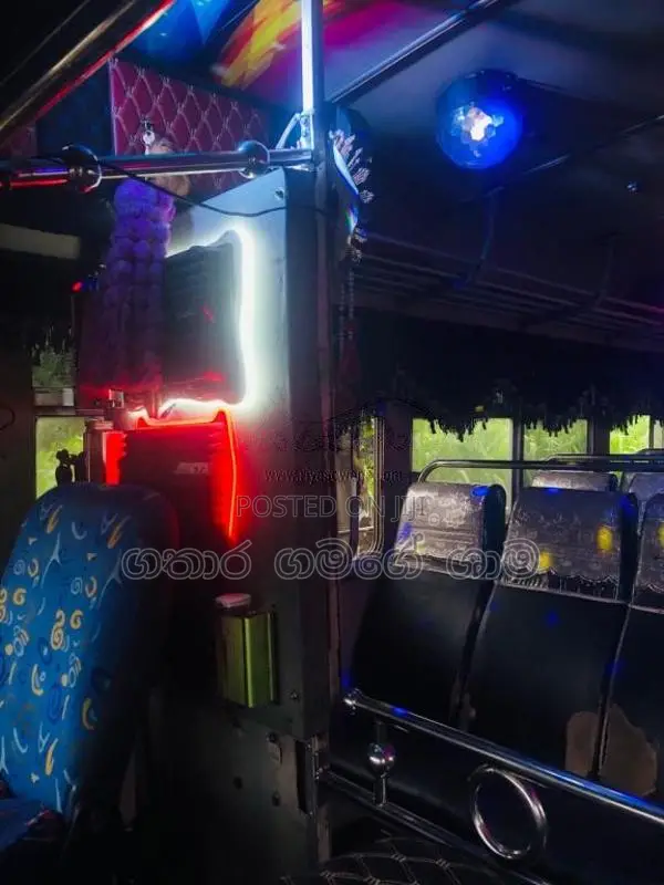 Ashok-Leyland Leyland 2014 Bus (Used)