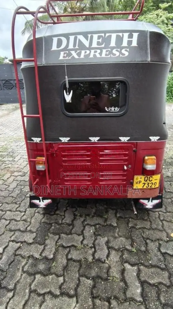 Bajaj 2 Stroke 2005 Three Wheel (Used)