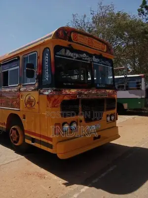 Ashok-Leyland Viking 2010 Bus (Used)
