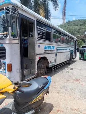 Ashok-Leyland Ashok Leyland Viking 2012 Bus (Used)