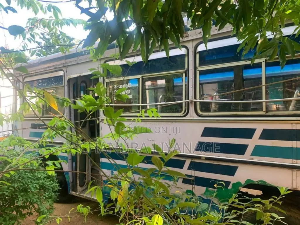 Ashok-Leyland Leyland 1991 Bus (Used)