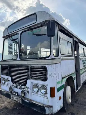 Ashok-Leyland Ruby 2004 Bus (Used)