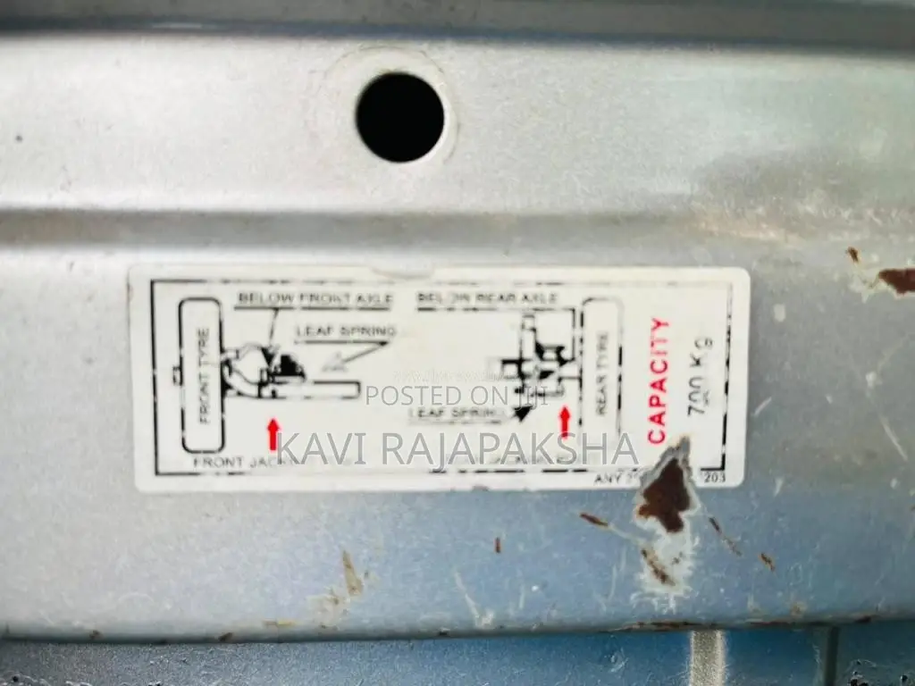 Tata Dimo Batta 2014 Lorry (Used)