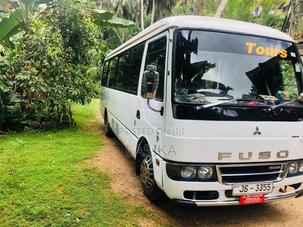Mitsubishi Rosa 2001 Bus (Used)