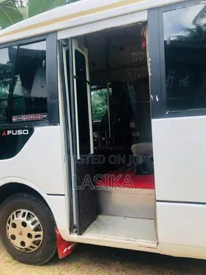 Mitsubishi Rosa 2001 Bus (Used)