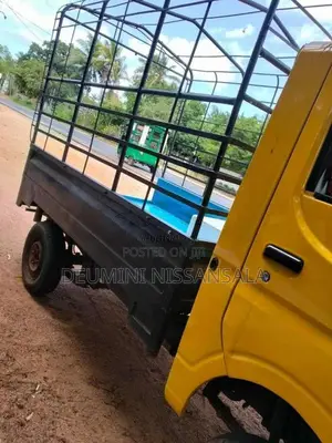 Tata Dimo Batta 2012 Lorry (Used)