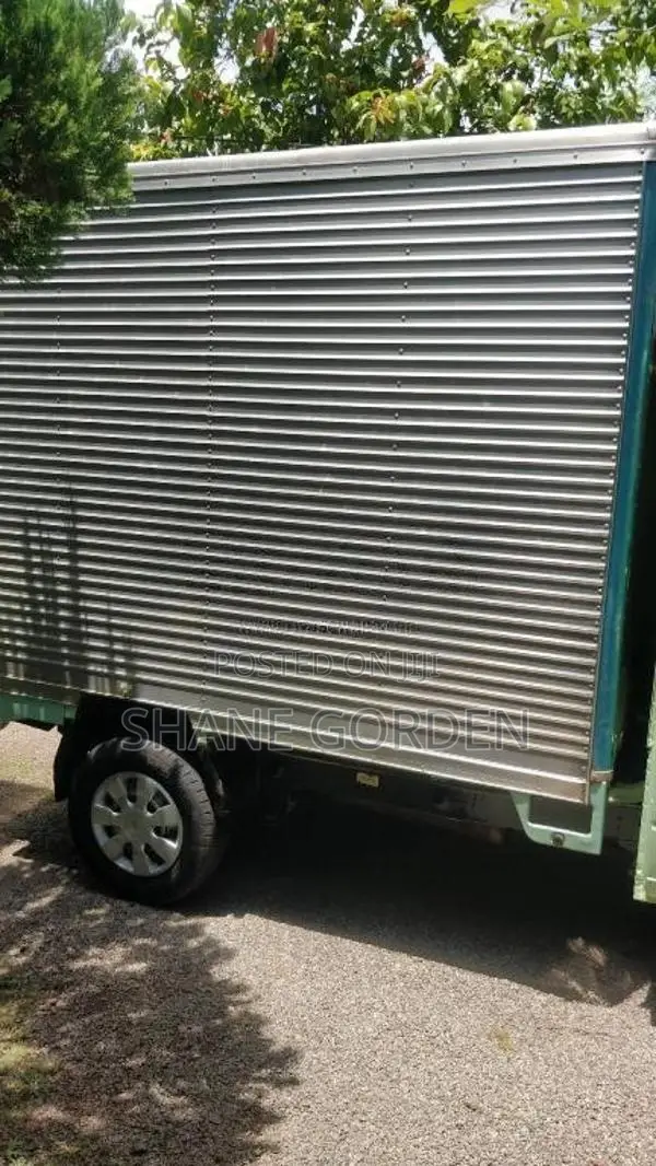 Tata Dimo Batta 2012 Lorry (Used)