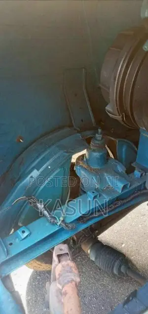 Bajaj 4 Stroke 2015 Three Wheel (Used)