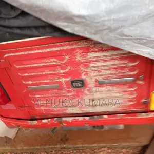 Bajaj 4 Stroke 2014 Three Wheel (Used)