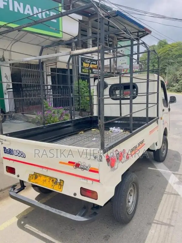 Tata Dimo Batta 2011 Lorry (Used)