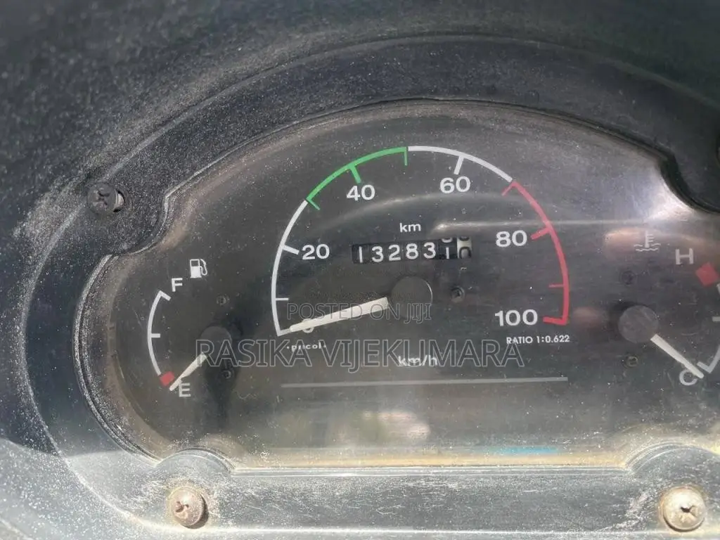 Tata Dimo Batta 2011 Lorry (Used)
