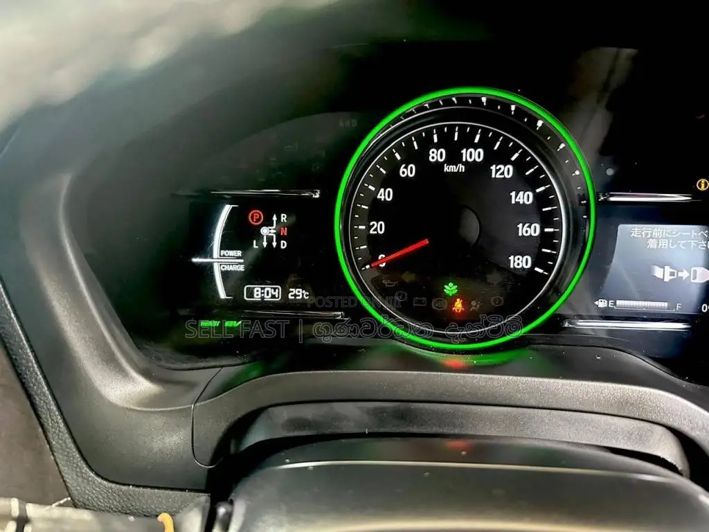 Honda Vezel Rs Sensing 2017 SUV (Used)