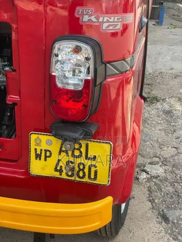TVS KING 2016 Three Wheel (Used)