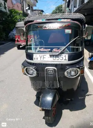 Bajaj 4 Stroke 2010 Three Wheel (Used)