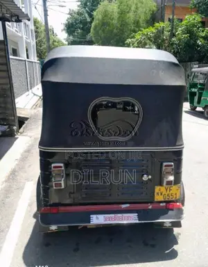 Bajaj 4 Stroke 2010 Three Wheel (Used)
