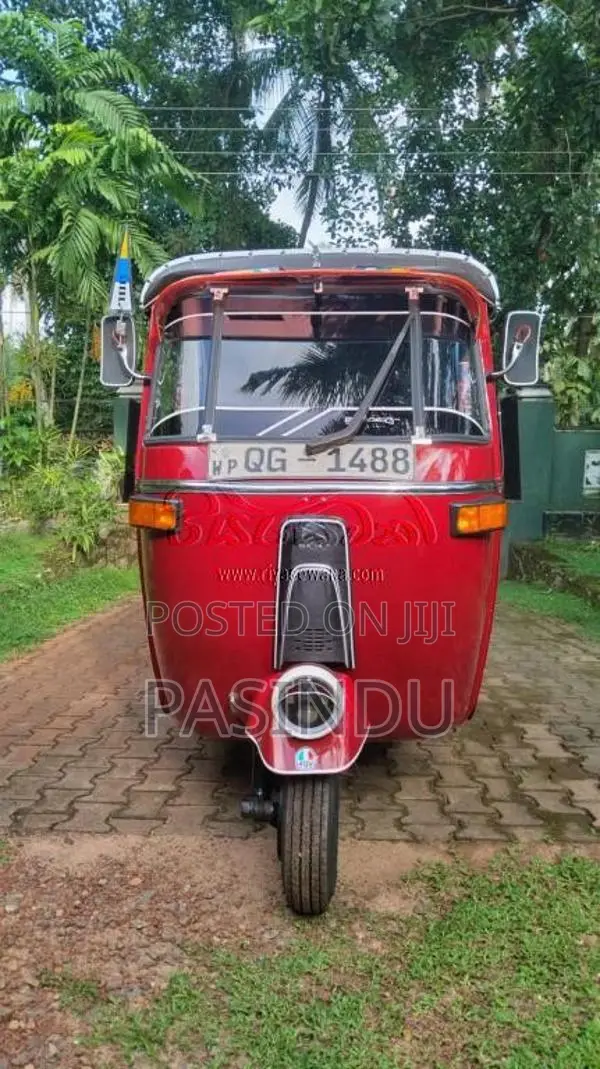 Bajaj 2 Stroke 2005 Three Wheel (Used)