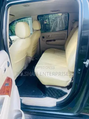 Toyota Hilux 2011 Pickup (Used)