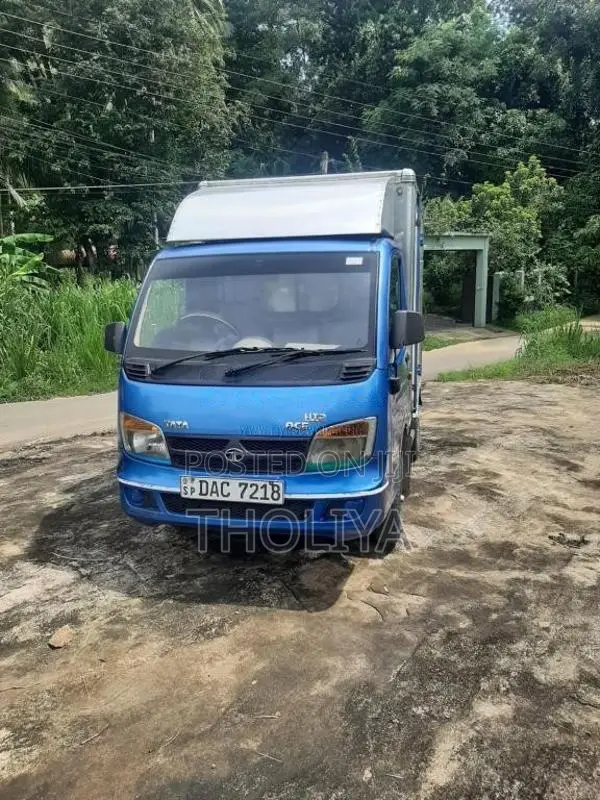 Tata Dimo Batta 2015 Lorry (Used)