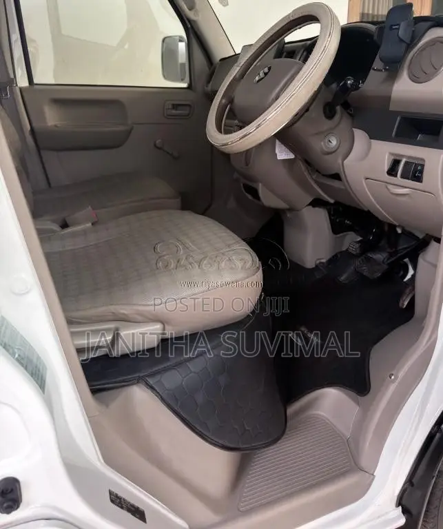 Suzuki Every 2014 Van (Used)