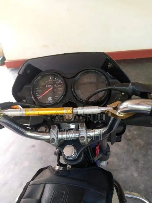 Bajaj CT-100 2004 Motorbike (Used)