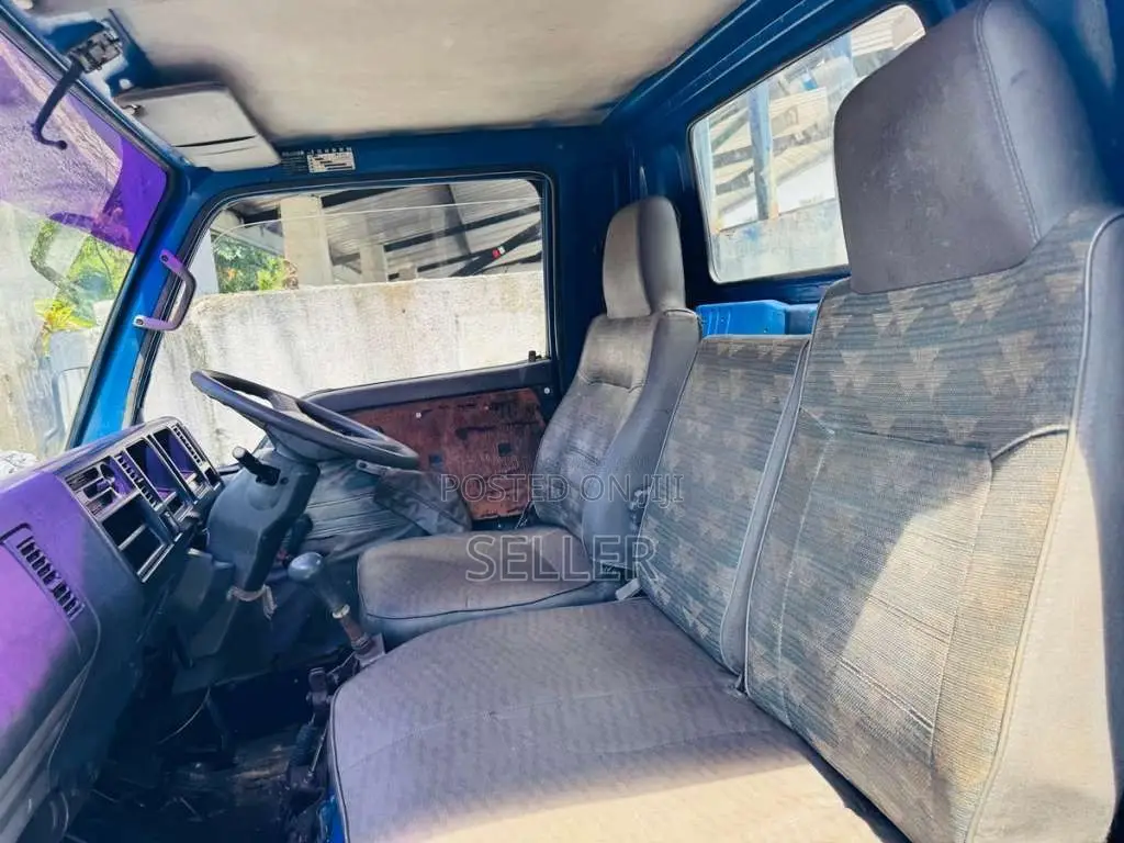Nissan SD 1981 Lorry (Used)