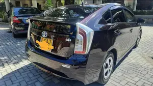 Toyota Prius 2013 Car (Used)