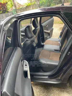 Toyota Prius 2013 Car (Used)