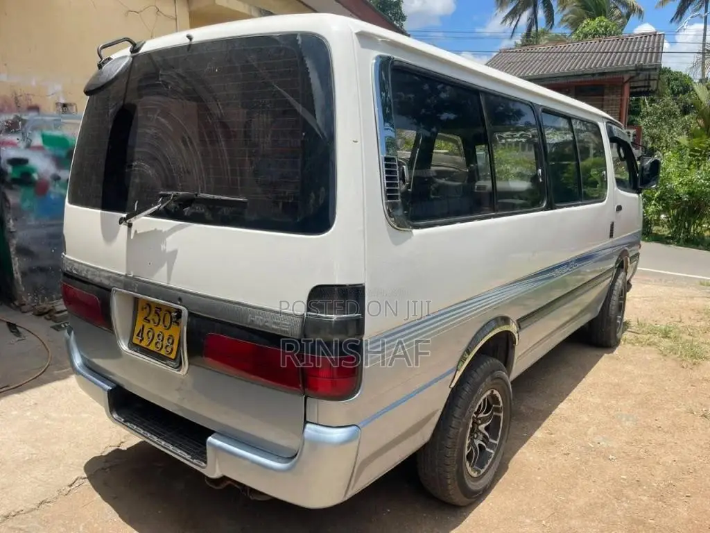 Toyota LH113 1992 Van (Used)