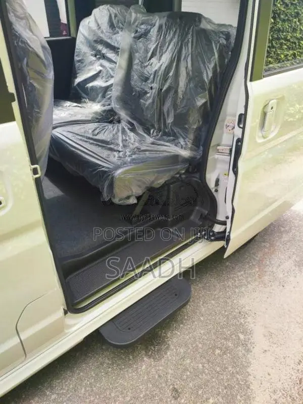 Suzuki Every Wagon DA18W 2026 Van Unregistered (Recondition)