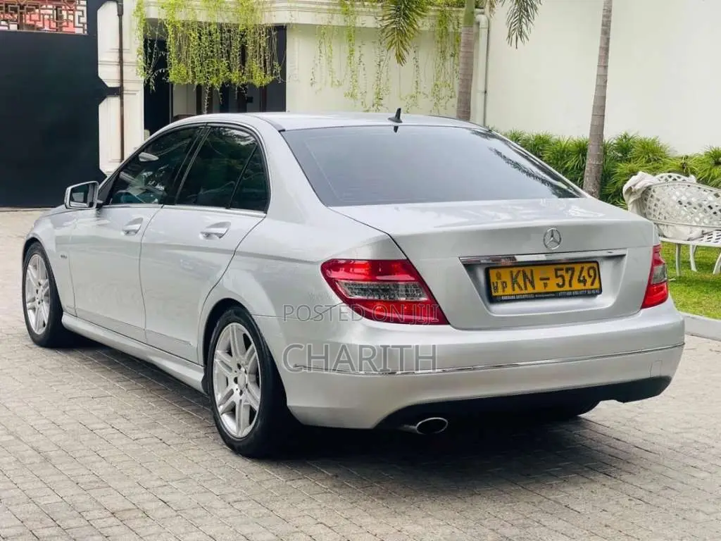 Mercedes-Benz C180 2010 Car (Used)
