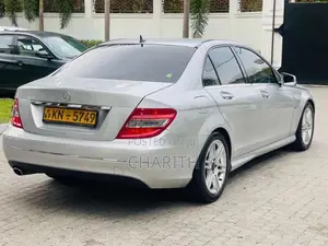 Mercedes-Benz C180 2010 Car (Used)