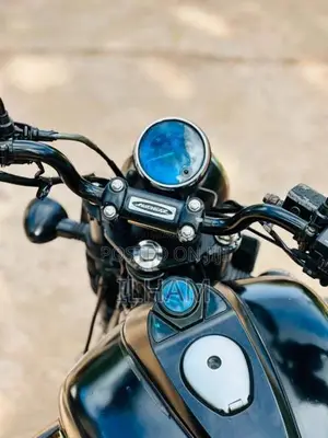 Bajaj Avenger 2017 Motorbike (Used)