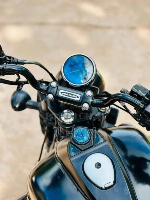Bajaj Avenger 2017 Motorbike (Used)