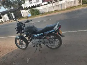 Bajaj 100es 2024 Motorbike (Used)