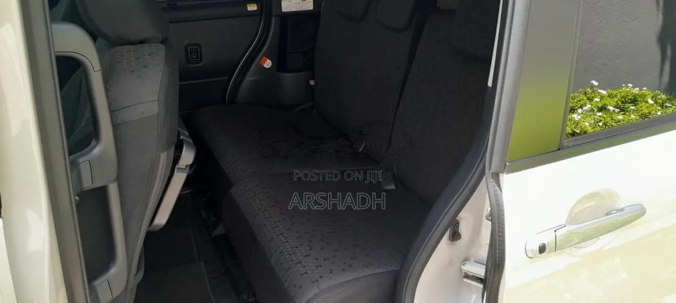 Toyota Roomy 2024 Car (Used)