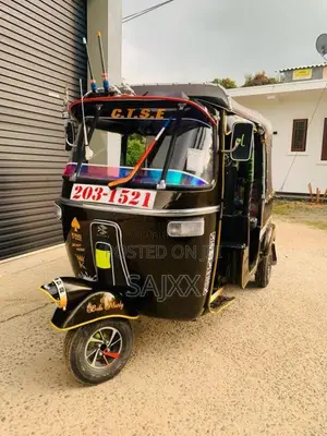 Bajaj 2 Stroke 1998 Three Wheel (Used)