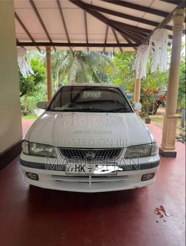 Nissan FB15 2003 Car (Used)