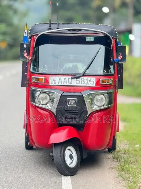Bajaj RE 205 2014 Three Wheel (Used)
