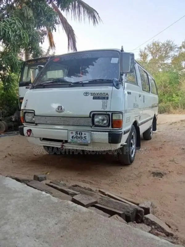 Toyota Lh30 1988 Van (Used)