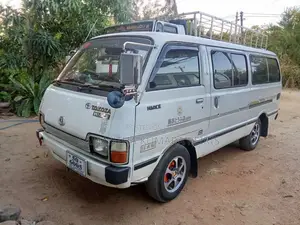 Toyota Lh30 1988 Van (Used)